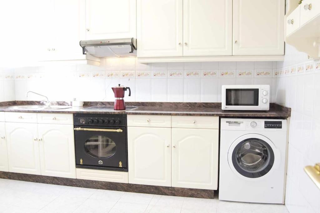 Apartamento Cuntis แฟร์โรล ภายนอก รูปภาพ